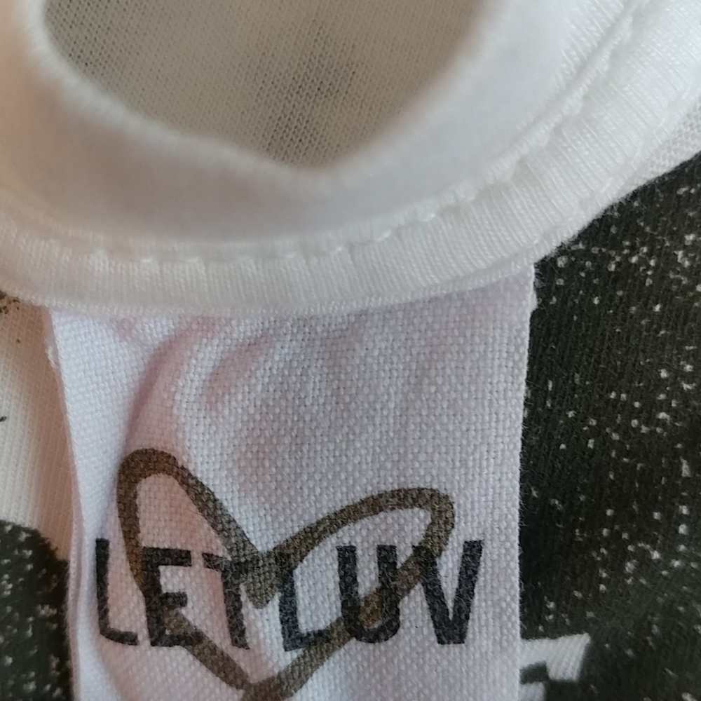 LetLuv Tim McGraw Graphic Tee - Picture 6 of 6